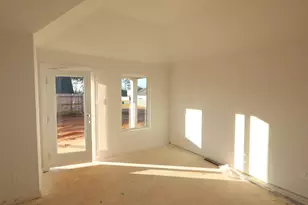 213 Draper Shadows Dr, Willis, TX 77378 - Photo 13