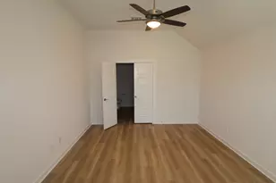 213 Draper Shadows Dr, Willis, TX 77378 - Photo 21