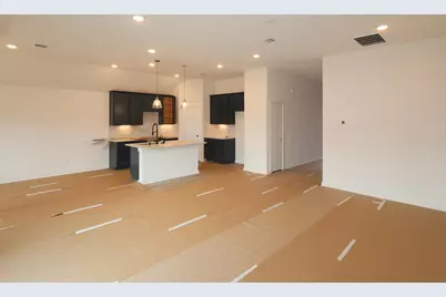 213 Draper Shadows Drive, Willis, TX 77378 - Photo 13