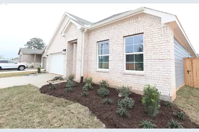 213 Draper Shadows Drive, Willis, TX 77378 - Photo 11