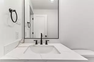 2811 Anita St, Houston, TX 77004 - Photo 9