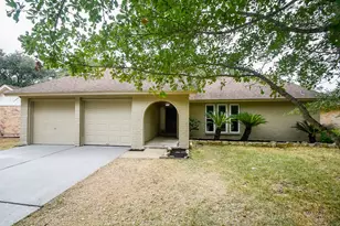 22418 Elsinore Dr, Katy, TX 77450 - Photo 3