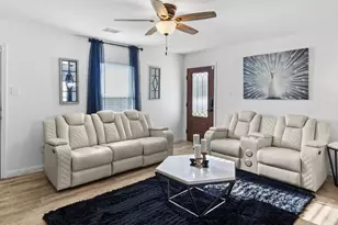 722 Rd 5138, Cleveland, TX 77327 - Photo 3