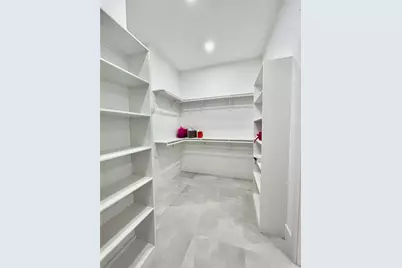 114 Bentwood Dr, Montgomery, TX 77356 - Photo 13