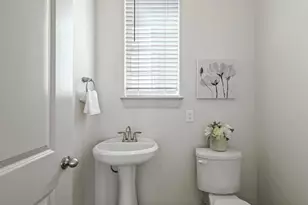 5525 Petty St, Houston, TX 77007 - Photo 9