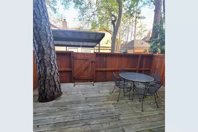 11711 Memorial Drive #203, Houston, TX 77024 - Photo 21
