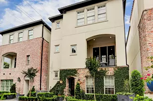 1152 Mosaico Ln, Houston, TX 77055 - Photo 1