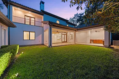 11714 Memorial Drive, Houston, TX 77024 - Photo 41