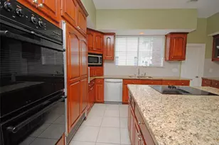 2731 Lakeside Village Dr, Missouri City, TX 77459 - Photo 13