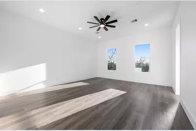 1308 Duff Lane, Houston, TX 77022 - Photo 19