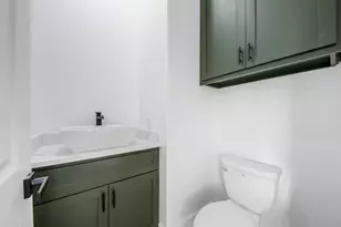1308 Duff Ln, Houston, TX 77022 - Photo 5