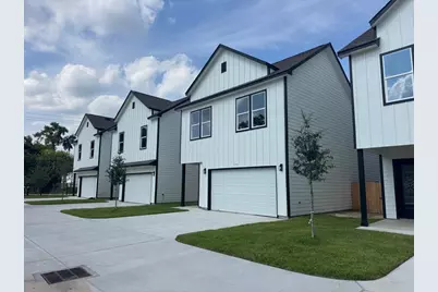 1308 Duff Lane, Houston, TX 77022 - Photo 3