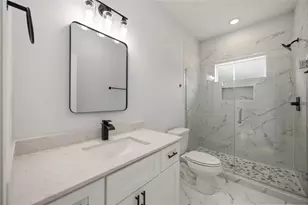 7611 Lawn St, Houston, TX 77088 - Photo 9