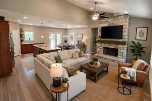 366 Motley Way, Lovelady, TX 75851 - Photo 3