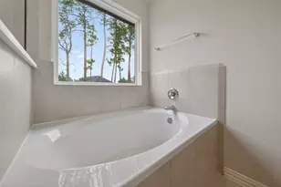 810 Spruce Pine Dr, Willis, TX 77318 - Photo 41