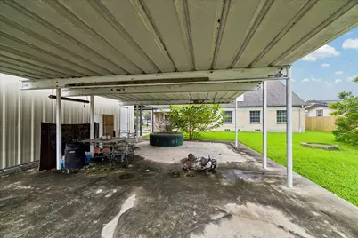 1330 Des Jardines Street, Houston, TX 77023 - Photo 29