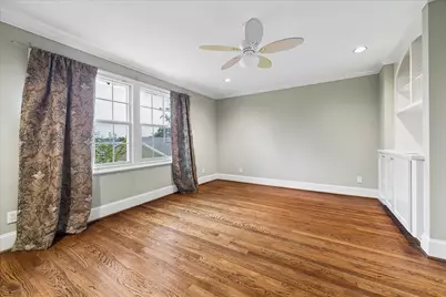 1330 Des Jardines Street, Houston, TX 77023 - Photo 21