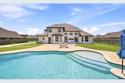 15211 Icet Creek Avenue, Mont Belvieu, TX 77523 - Photo 39