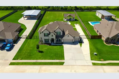 15211 Icet Creek Avenue, Mont Belvieu, TX 77523 - Photo 41