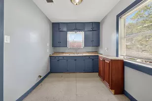 7109 Myrtle St, Houston, TX 77087 - Photo 9