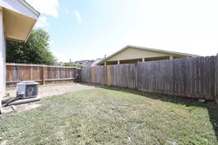 11510 Teaside Dr, Houston, TX 77066 - Photo 25