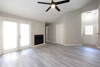 11510 Teaside Drive, Houston, TX 77066 - Photo 5