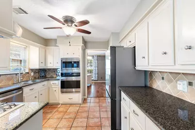 15619 Pebble Bend Drive, Houston, TX 77068 - Photo 11