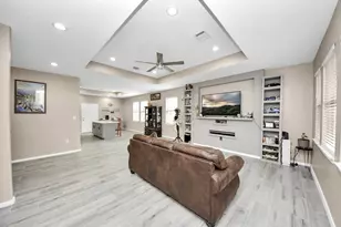 6543 Crestford Ln, Pasadena, TX 77505 - Photo 11