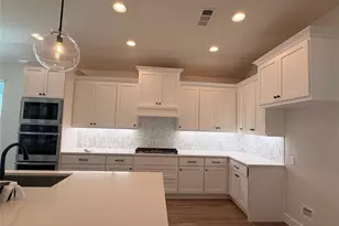 18459 Chameleon Ct, Conroe, TX 77302 - Photo 11