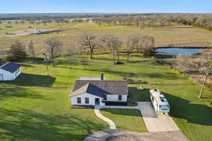 4620 Springfield Ln, Brenham, TX 77833 - Photo 1