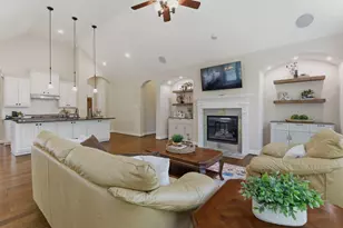 10 Little Falls Place, Tomball, TX 77375 - Photo 13