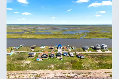 2286 County Road 230, Sargent, TX 77414 - Photo 9