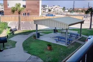 6300 Seawall Blvd, Galveston, TX 77551 - Photo 23