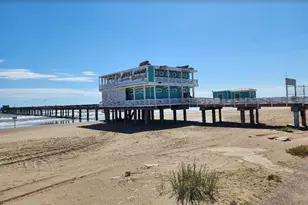 6300 Seawall Blvd, Galveston, TX 77551 - Photo 29