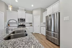 19638 San Angelo Park Dr, Cypress, TX 77433 - Photo 7