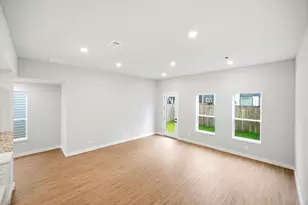 5814 Cebra St, Houston, TX 77091 - Photo 7