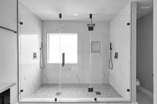 1977 La Salle Park Dr, Conroe, TX 77304 - Photo 17