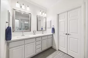 26 S Pinto Point Cir, The Woodlands, TX 77389 - Photo 19