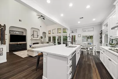 26 S Pinto Point Circle, The Woodlands, TX 77389 - Photo 15