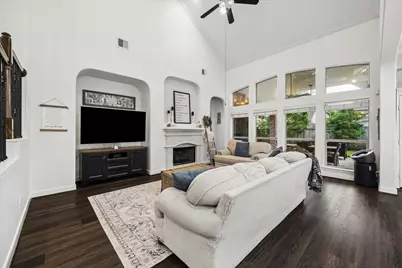 26 S Pinto Point Circle, The Woodlands, TX 77389 - Photo 11