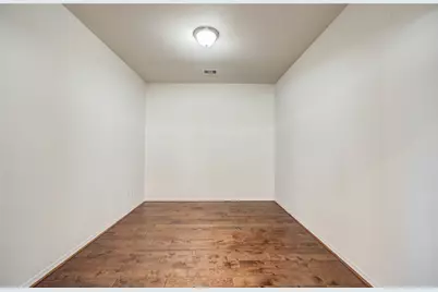 10804 Brittmoore Oaks Place, Houston, TX 77043 - Photo 25