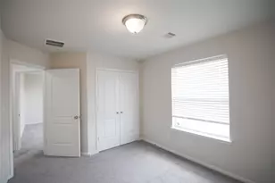 7023 Ironwood Forest Dr, Houston, TX 77083 - Photo 17