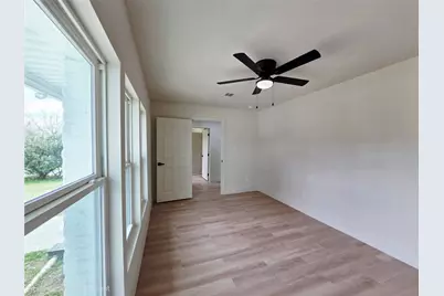 4607 Englewood Street, Houston, TX 77026 - Photo 23