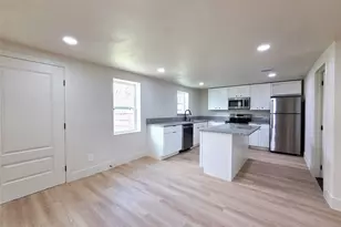 4607 Englewood St, Houston, TX 77026 - Photo 5