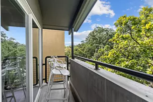 1319 Hawthorne St, Houston, TX 77006 - Photo 17
