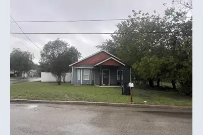 1696 W Mill Street, New Braunfels, TX 78130 - Photo 1