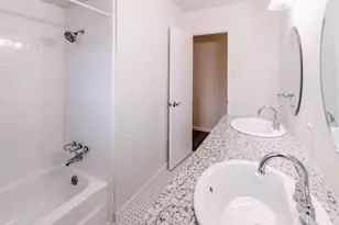 9646 Springview Ln, Houston, TX 77080 - Photo 21