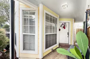 926 Rutland St, Houston, TX 77008 - Photo 3