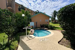 9520 Seawall Blvd, Galveston, TX 77554 - Photo 13