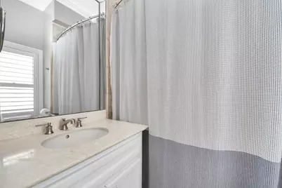 2008 Helena Street, Houston, TX 77002 - Photo 33